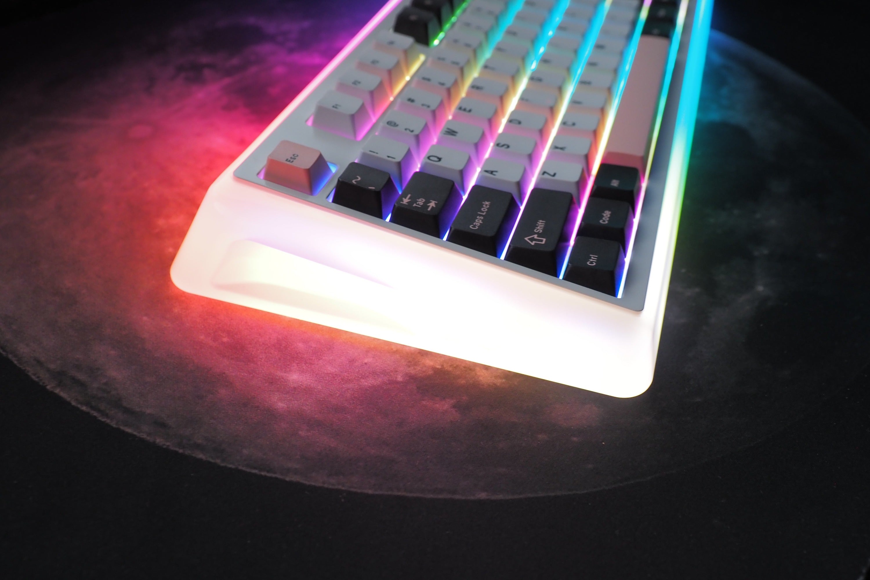 EO-87 (Winkey) (Frosted Version)